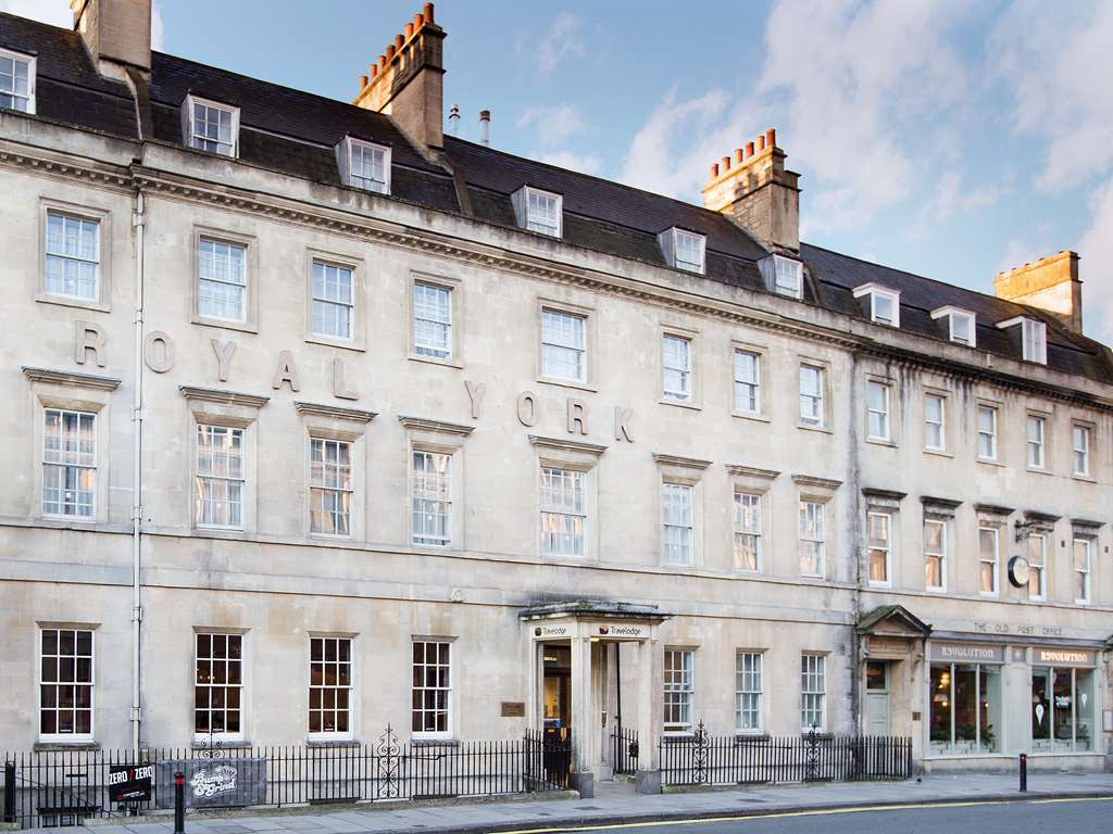 Travelodge Bath Central 외부 사진