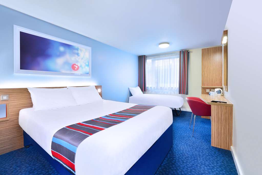 Travelodge Bath Central 객실 사진